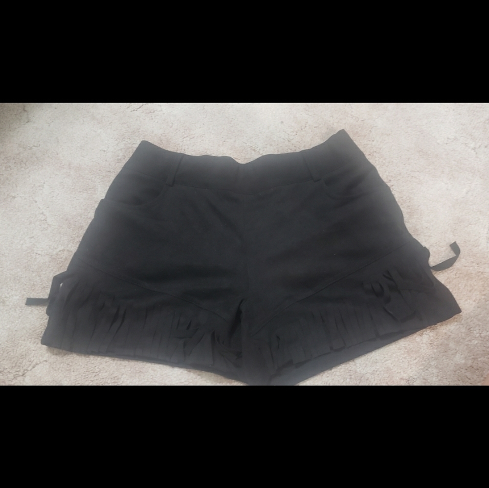 Fringe shorts